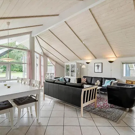 Fa037-faxe-ladeplads-strandlodden-54 Feriehus *